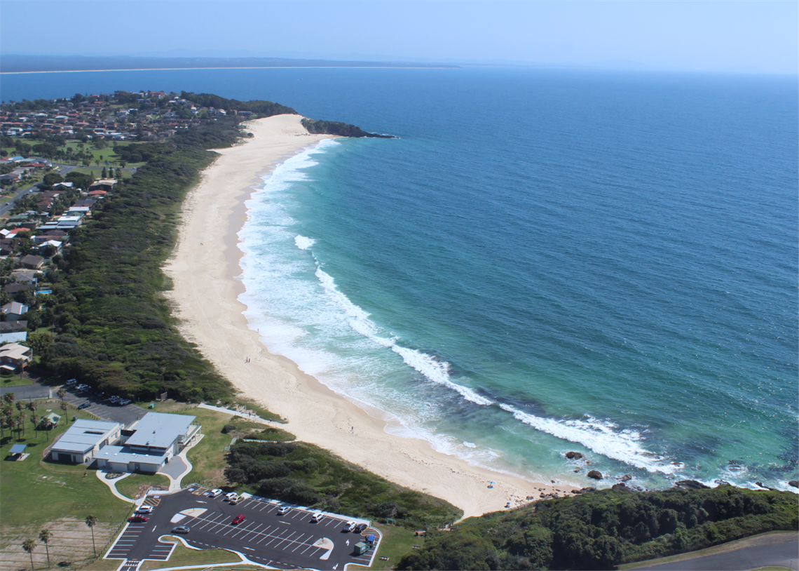 One-Mile-Beach-Forster.JPG.png