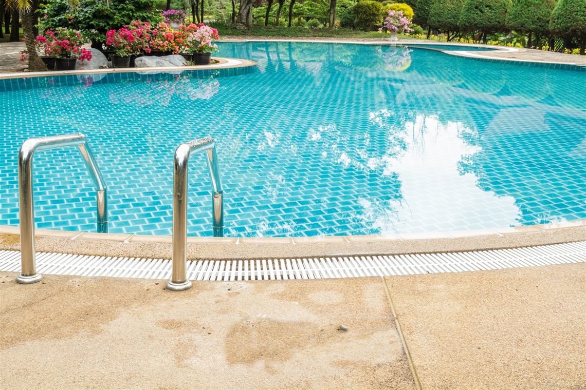 Swimming-pool.jpg
